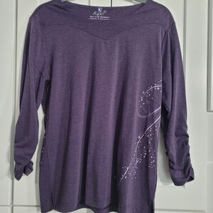 Woman's Kuhl long sleeve shirt purple Large